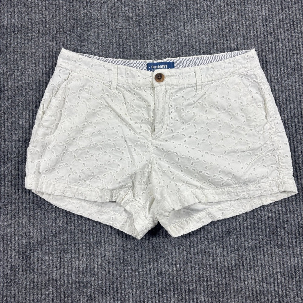 Old Navy Everyday Short Women‎ Size 4 White Eyelet Cotton Casual Summer